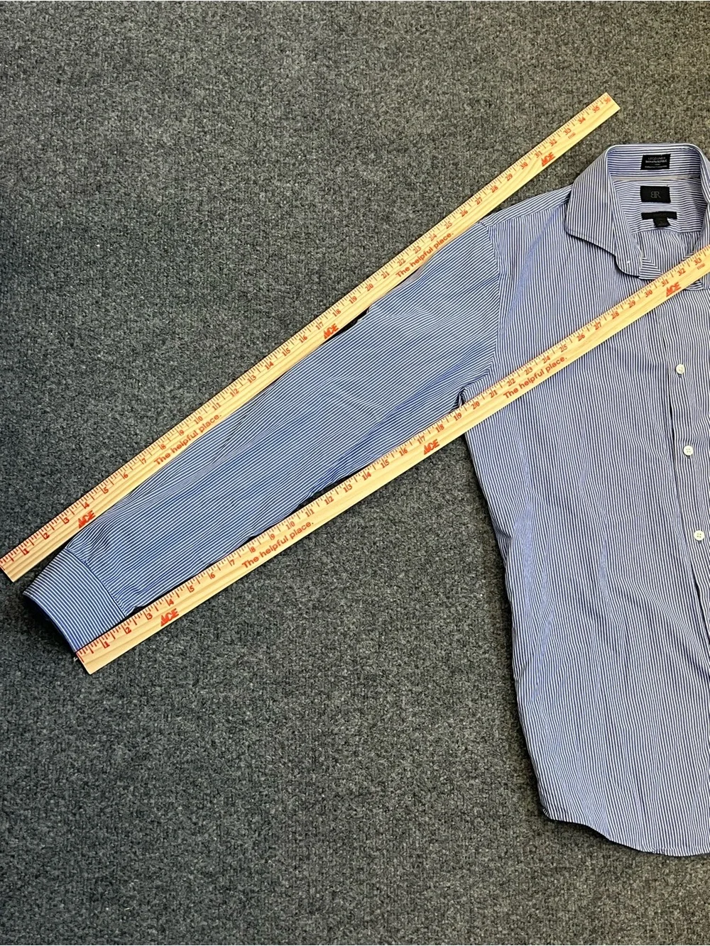 Banana Republic Men’s Long Sleeve Button-Up Shirt, Blue w/ White Stripes, Large
